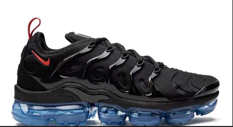 TN PLUS Sneakers