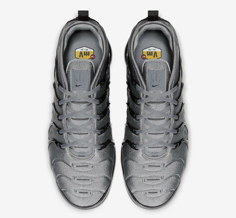 TN PLUS Sneakers