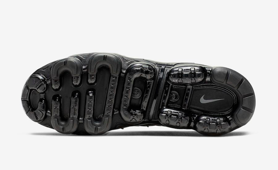 TN PLUS Sneakers